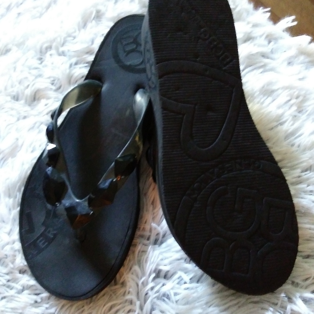 Sandals - Picture 2 of 2